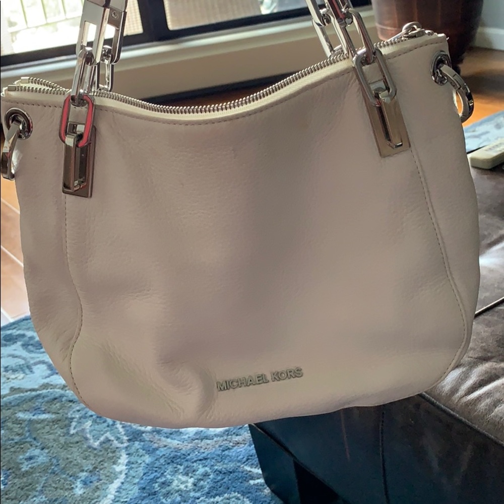MICHAEL KORS SUMMER WHITE PURSE